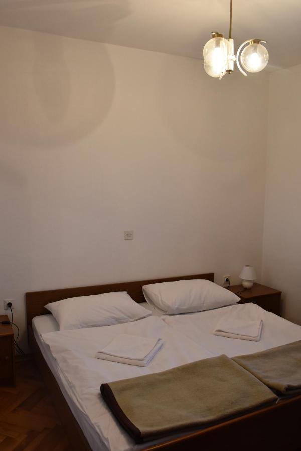 Hotel Planinarski Dom "Kamacnik" Vrbovsko Esterno foto